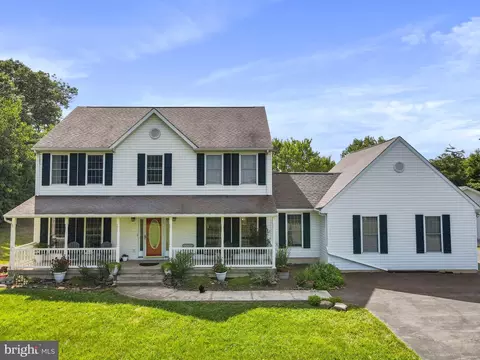 1446 Culp Rd, Berkeley Springs, WV 25411
