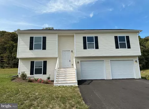 Bobbi Court Lot 8b, Berkeley Springs, WV 25411