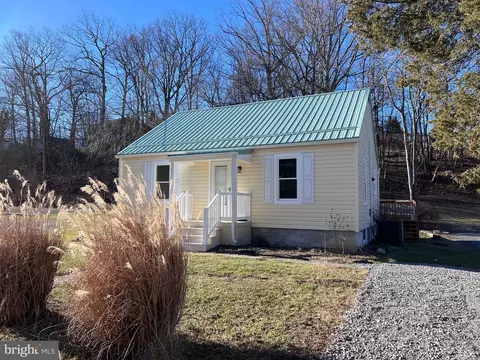 38 Biser St, Berkeley Springs, WV 25411 photo 20