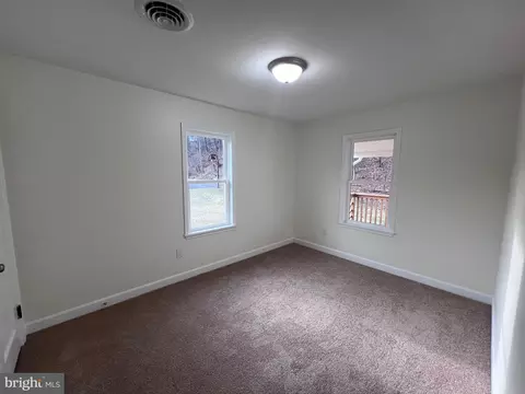 38 Biser St, Berkeley Springs, WV 25411 photo 14