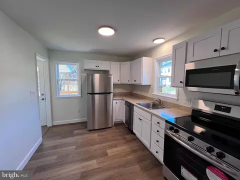 38 Biser St, Berkeley Springs, WV 25411 photo 11