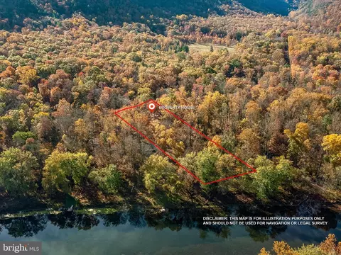 706 Briary Bottom Ln, Great Cacapon, WV 25422