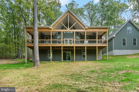 251 Dusty Ln, Hedgesville, WV 25427