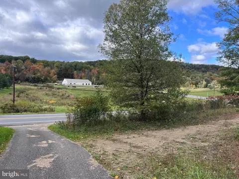 Valley Road, Berkeley Springs, WV 25411