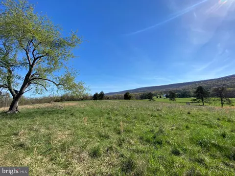 Pine Grove Road, Berkeley Springs, WV 25411