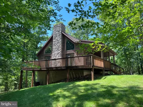 125 Highrock Trl, Berkeley Springs, WV 25411
