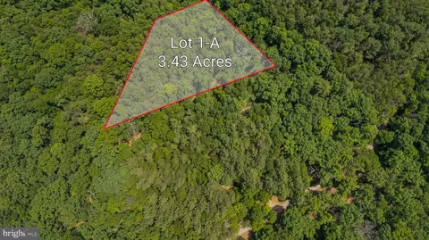 Loudan Lane, Berkeley Springs, WV 25411