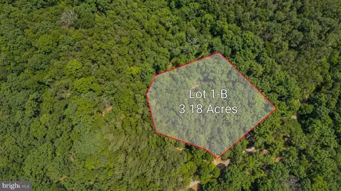 Loudan Lane, Berkeley Springs, WV 25411