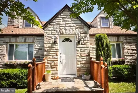 539 Fairfax St, Berkeley Springs, WV 25411