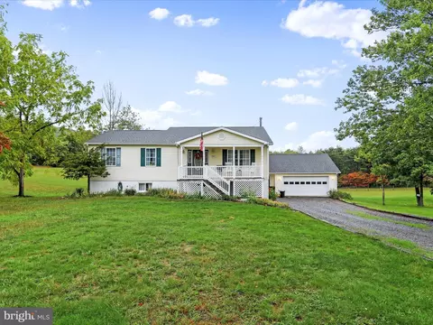 2862 Detour Rd, Great Cacapon, WV 25422