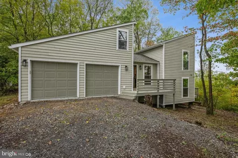 869 Stellar Way, Great Cacapon, WV 25422