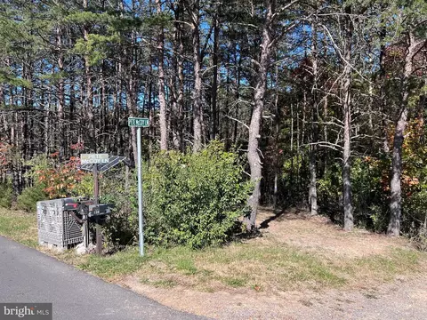 Spriggs Road, Berkeley Springs, WV 25411