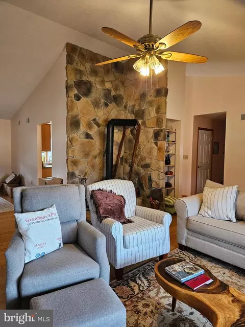 eckerd, Berkeley Springs, WV 25411 photo 8
