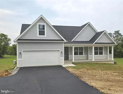 1267 Fulton Ct, Hedgesville, WV 25427
