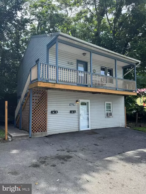 252 Independence St, Berkeley Springs, WV 25411