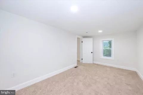 516 Wilkes St, Berkeley Springs, WV 25411 photo 39