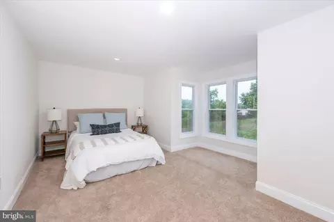 516 Wilkes St, Berkeley Springs, WV 25411 photo 31