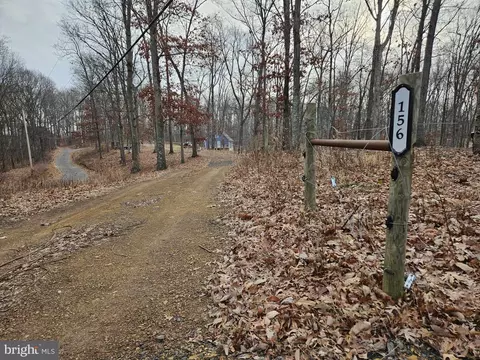 156 Coon Hollow Trl, Hedgesville, WV 25427