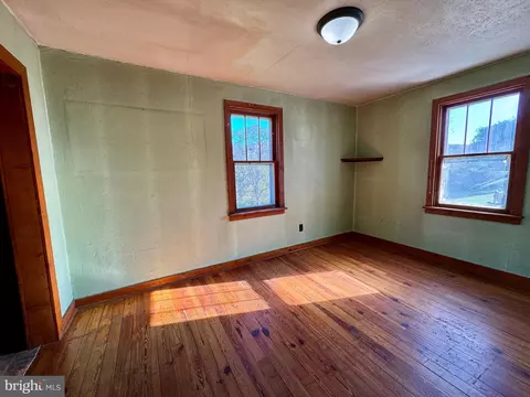 830 Harrison Ave, Berkeley Springs, WV 25411 photo 22