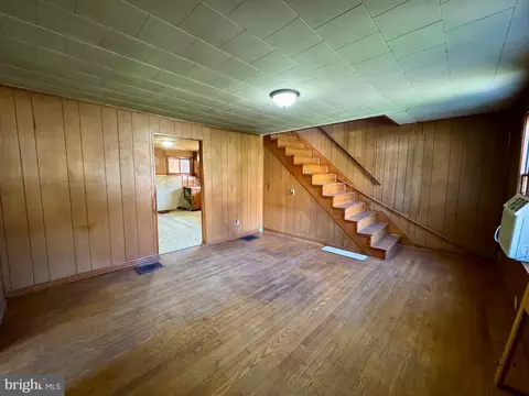 830 Harrison Ave, Berkeley Springs, WV 25411 photo 15