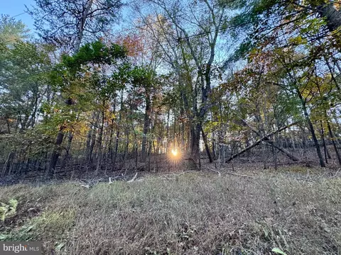 whitetail drive LOT 33, Berkeley Springs, WV 25411