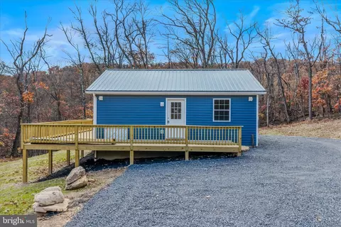 219 Maverick Trl, Hedgesville, WV 25427