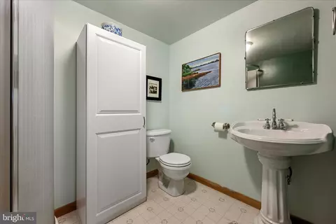 249 Crestview Ln, Berkeley Springs, WV 25411 photo 24
