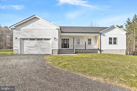 6348 Cherry Run Rd, Hedgesville, WV 25427