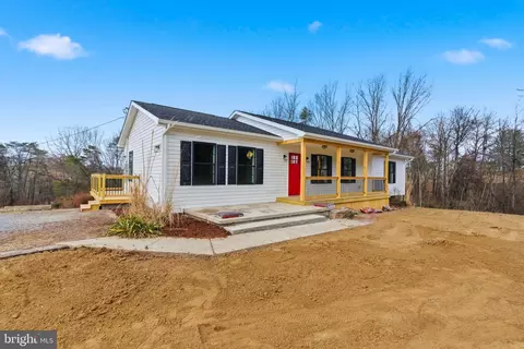 14 Anderson Ct, Berkeley Springs, WV 25411