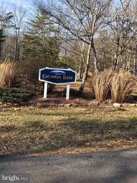 Parkside Terrace, Berkeley Springs, WV 25411