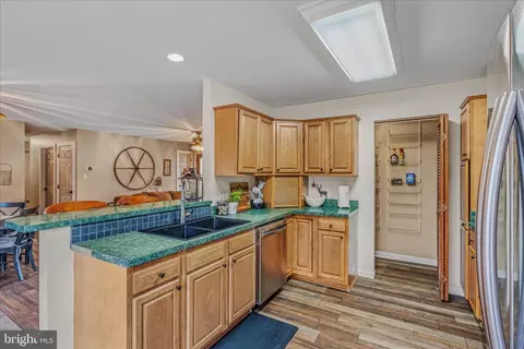 Kitchen - 1636 Eckerd Ln, Berkeley Springs, WV 25411 photo 2 of 3