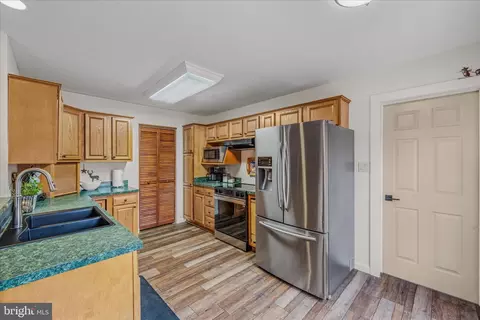 Kitchen - 1636 Eckerd Ln, Berkeley Springs, WV 25411 photo 1 of 3