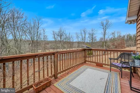 Exterior - 1636 Eckerd Ln, Berkeley Springs, WV 25411 photo 11 of 16