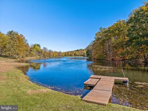 View/Area - 139 Cardinal Ln, Berkeley Springs, WV 25411 photo 2 of 4