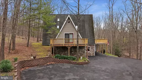 154 Spook Hollow Rd, Berkeley Springs, WV 25411