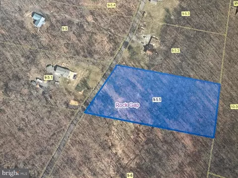 Rock Gap Road, Berkeley Springs, WV 25411