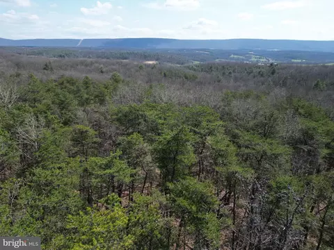 Martin Lane, Berkeley Springs, WV 25411