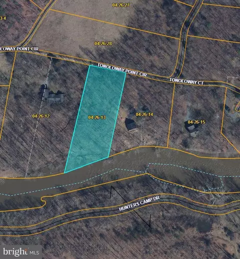 Tonoloway Point Circle, Great Cacapon, WV 25422