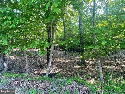 lot69 B Colonial Dr, Berkeley Springs, WV 25411
