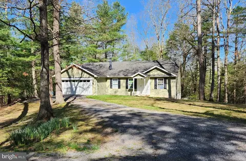 264 Chestnut Oak Ln, Hedgesville, WV 25427