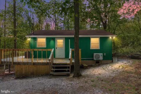 60 Fawn Run Ln, Hedgesville, WV 25427