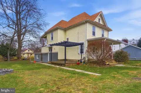 Exterior - 40 Mable Ln, Berkeley Springs, WV 25411 photo 6 of 6