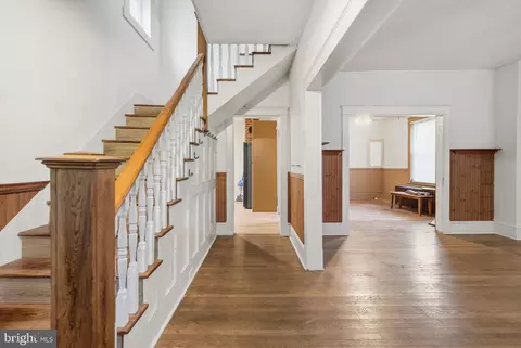 Entry Way - 40 Mable Ln, Berkeley Springs, WV 25411 photo 1 of 8