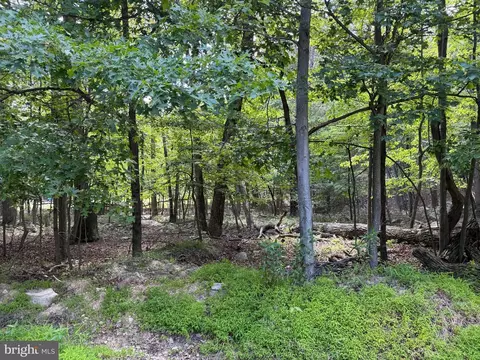 Roberts Road, Great Cacapon, WV 25422