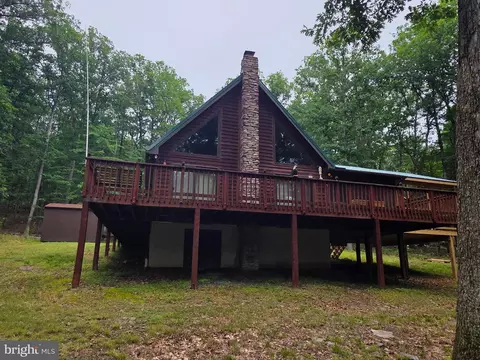 250 Flat Ridge Rd, Great Cacapon, WV 25422