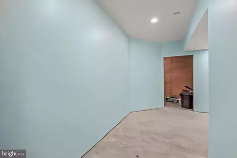 Entry Way - 37 Paynes Ln, Berkeley Springs, WV 25411 photo 2 of 3