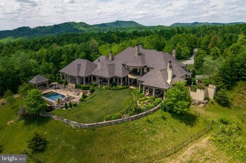 4428 Irish Heights Dr, Summersville, WV 26651 | 47 Photos - Movoto