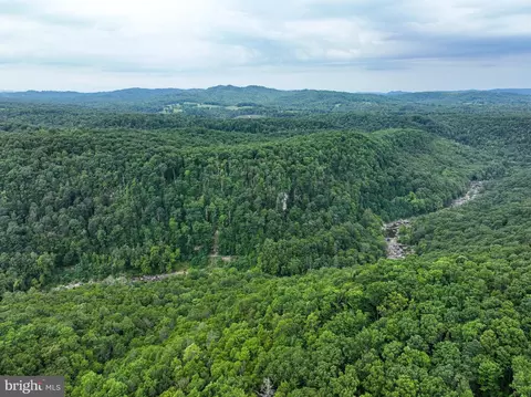 826 Ridge Run, Mount Lookout, WV 26678