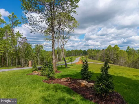 lot2 Gauley Ridge Rd, Mount Nebo, WV 26679