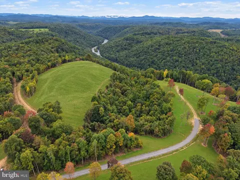 lot16 Arrowhead Dr, Mount Nebo, WV 26679